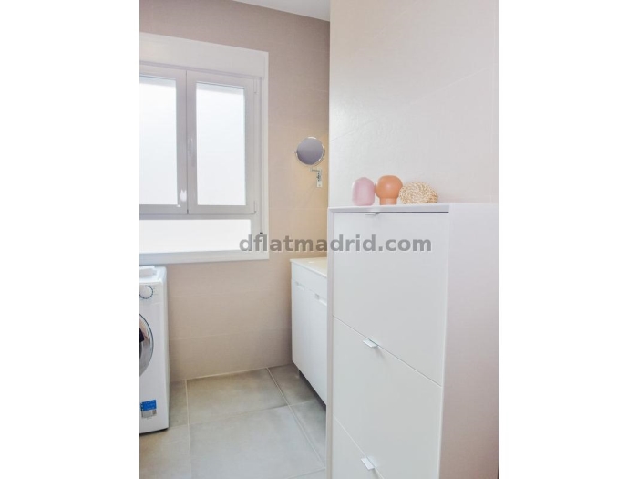 Apartamento en Centro de 1 Dormitorio #1681 en Madrid