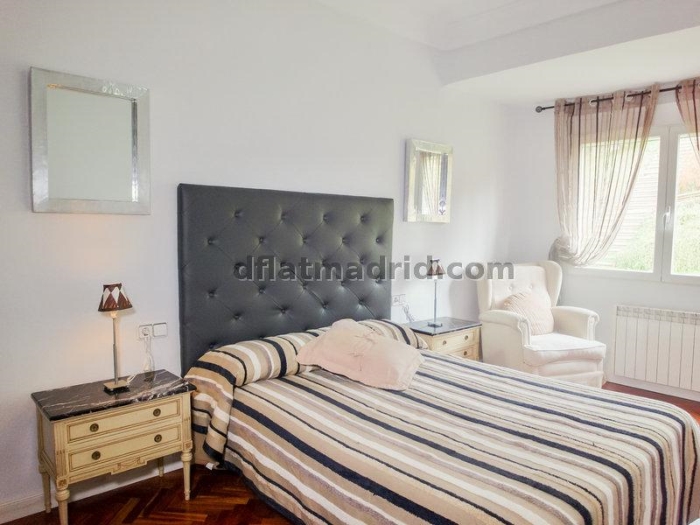 Apartamento Luminoso en Centro de 2 Dormitorios #1683 en Madrid