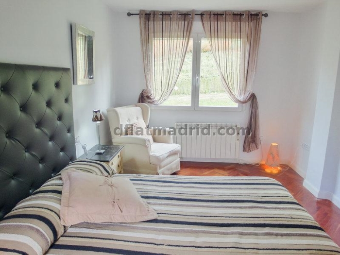 Bright Apartment in Centro of 2 Bedrooms #1683 in Madrid