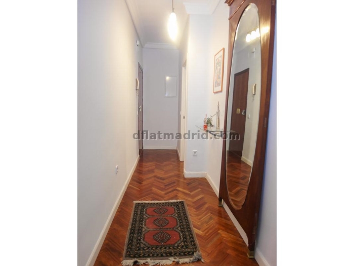 Apartamento Luminoso en Centro de 2 Dormitorios #1683 en Madrid