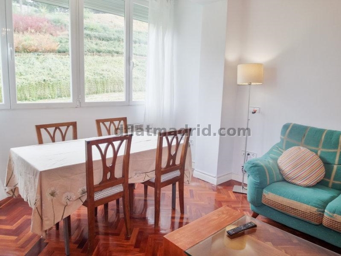 Bright Apartment in Centro of 2 Bedrooms #1683 in Madrid