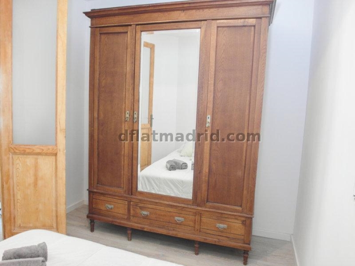 Apartamento Luminoso en Centro de 1 Dormitorio #1684 en Madrid