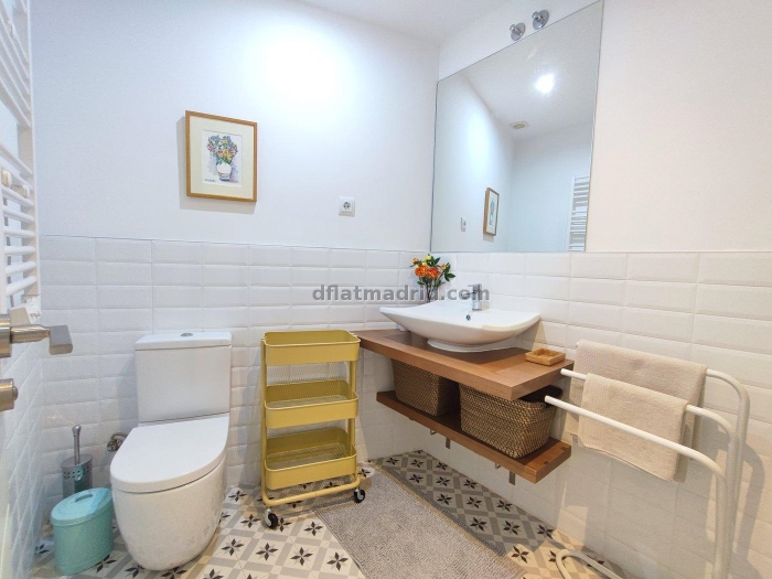 Apartamento Luminoso en Centro de 1 Dormitorio #1687 en Madrid