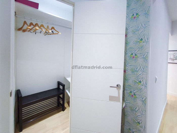 Apartamento Luminoso en Centro de 1 Dormitorio #1687 en Madrid