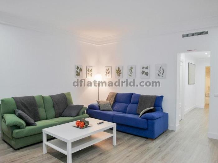 Spacious Apartment in Centro of 3 Bedrooms #1689 in Madrid