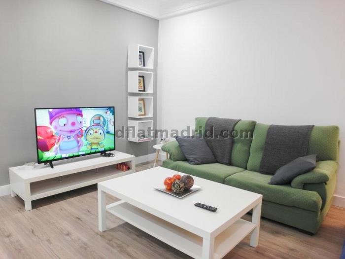 Spacious Apartment in Centro of 3 Bedrooms #1689 in Madrid