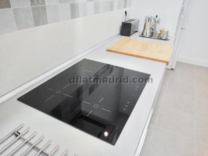 Spacious Apartment in Centro of 3 Bedrooms #1689 in Madrid