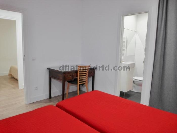 Apartamento Amplio en Centro de 3 Dormitorios #1689 en Madrid