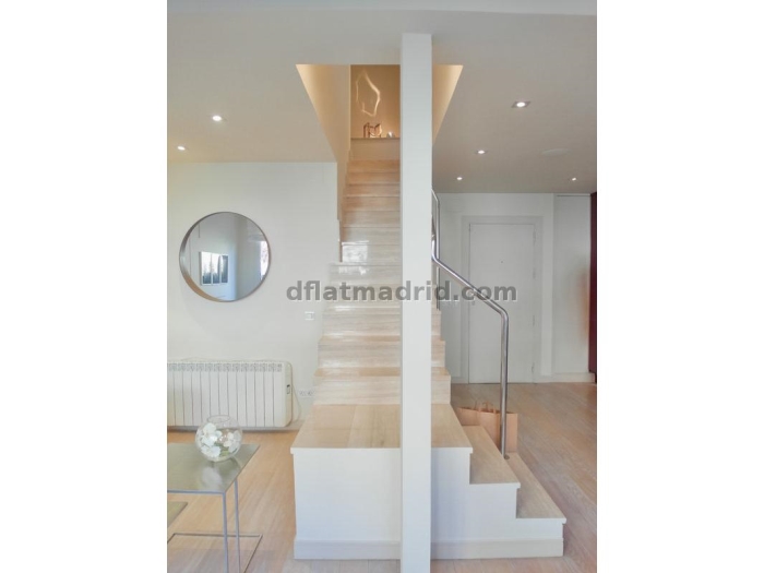 Apartamento Amplio en Centro de 2 Dormitorios con terraza #1695 en Madrid