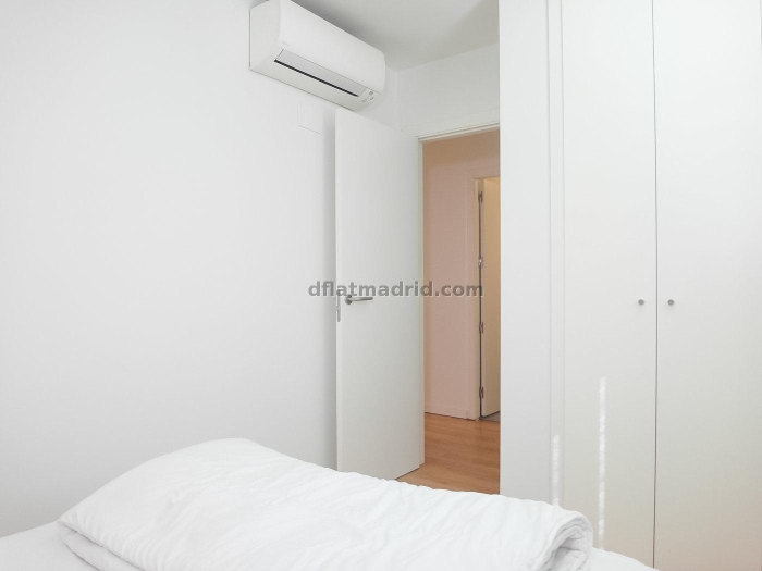 Apartamento Amplio en Centro de 3 Dormitorios #1030 en Madrid