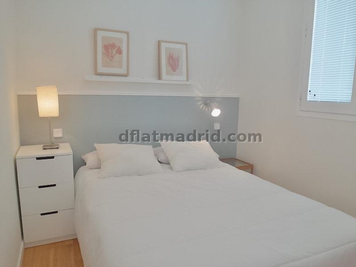 Apartamento Luminoso en Centro de 2 Dormitorios #1033 en Madrid