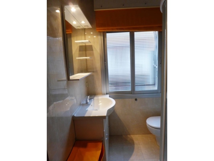 Apartamento Luminoso en Chamartin de 2 Dormitorios con terraza #1076 en Madrid