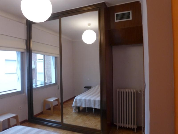 Apartamento Luminoso en Chamartin de 2 Dormitorios con terraza #1076 en Madrid