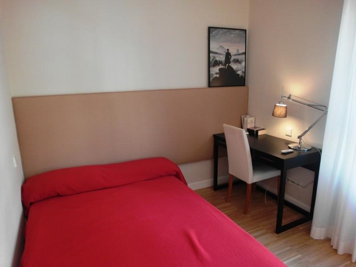 Spacious Apartment in Chamartin of 2 Bedrooms #1087 in Madrid