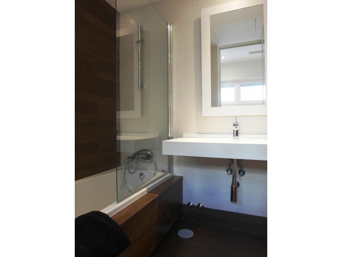 Spacious Apartment in Chamartin of 2 Bedrooms #1087 in Madrid