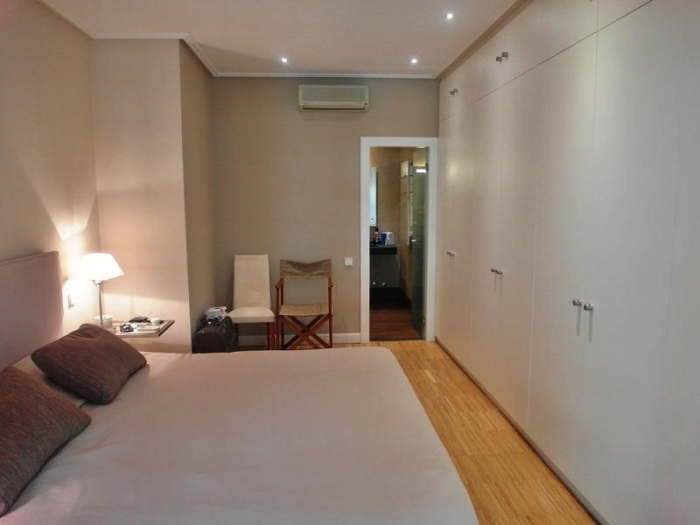 Spacious Apartment in Chamartin of 2 Bedrooms #1087 in Madrid