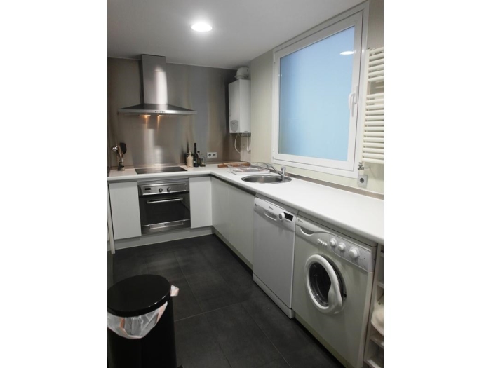 Spacious Apartment in Chamartin of 2 Bedrooms #1087 in Madrid