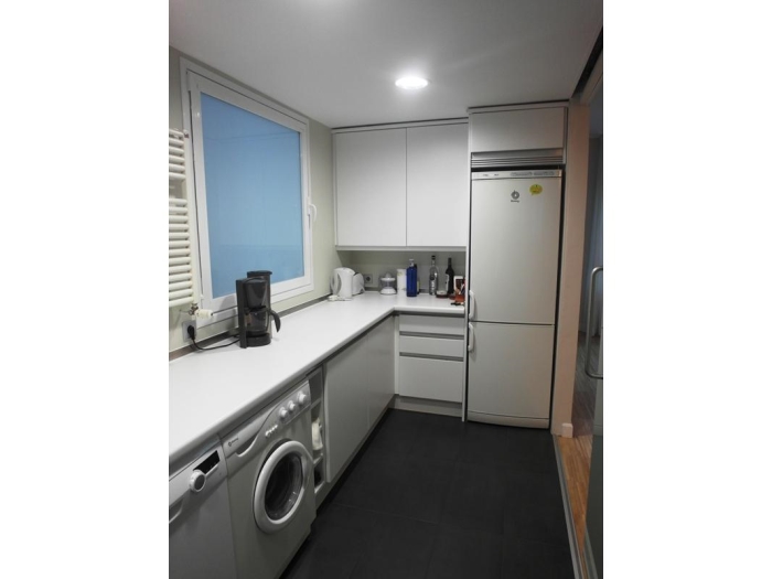 Spacious Apartment in Chamartin of 2 Bedrooms #1087 in Madrid