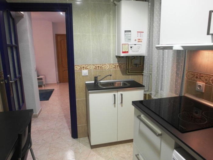 Apartamento Acogedor en Centro de 1 Dormitorio #1089 en Madrid