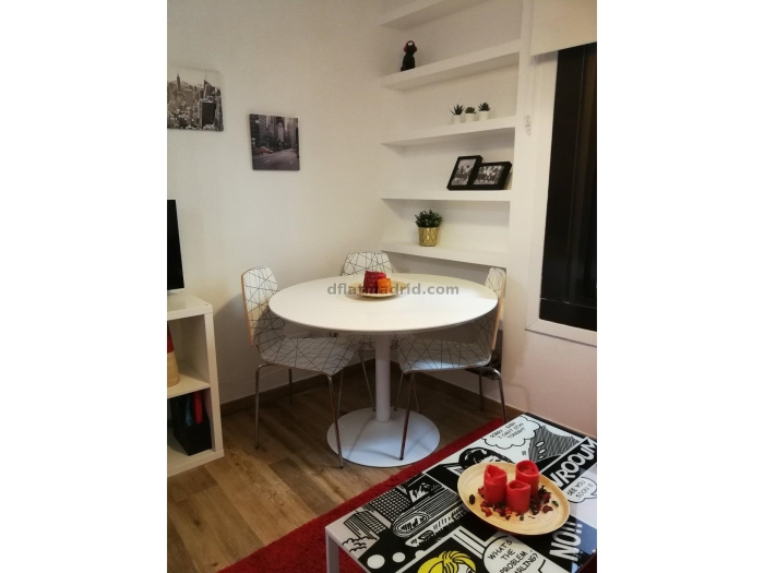 Apartamento Tranquilo en Centro de 1 Dormitorio #1090 en Madrid