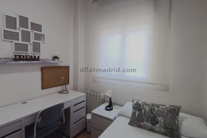 Apartamento Amplio en Tetuan de 3 Dormitorios #1248 en Madrid