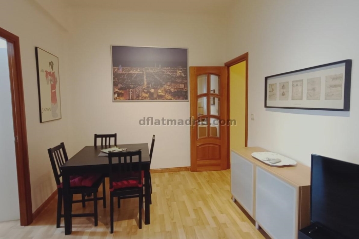 Apartamento Amplio en Tetuan de 3 Dormitorios #1248 en Madrid