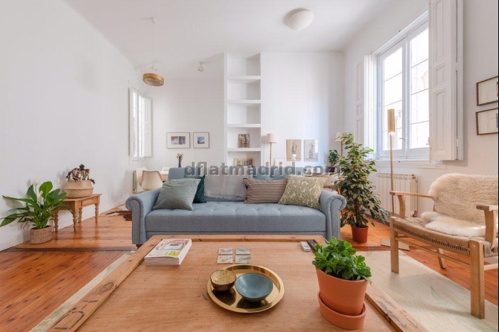 Spacious Apartment in Retiro of 2 Bedrooms #1805 in Madrid