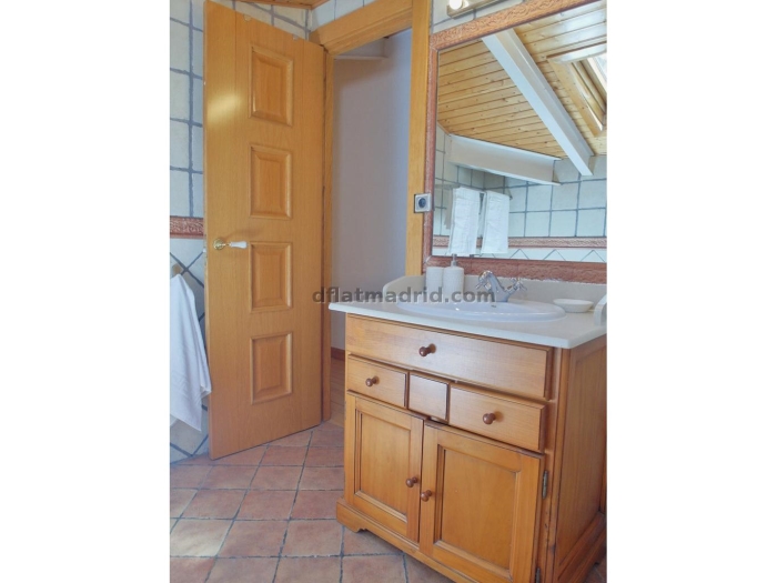 Spacious Apartment in Chamartin of 2 Bedrooms #1803 in Madrid