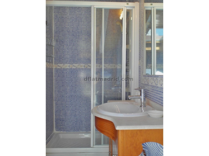 Spacious Apartment in Chamartin of 2 Bedrooms #1803 in Madrid