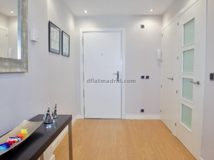 Apartamento Luminoso en Chamartin de 1 Dormitorio #518 en Madrid