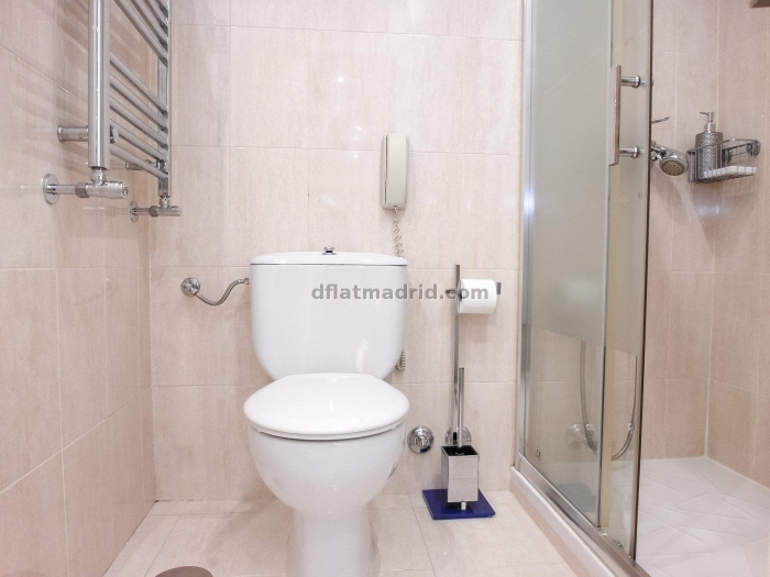 Apartamento Luminoso en Chamartin de 1 Dormitorio #518 en Madrid