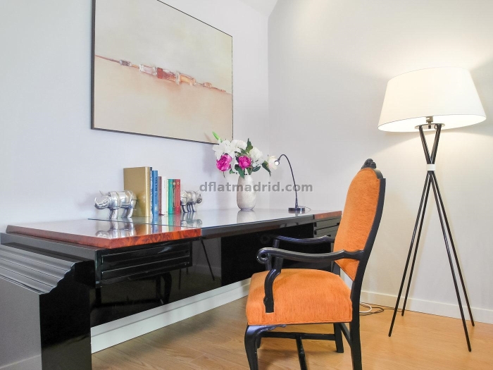 Apartamento Luminoso en Chamartin de 1 Dormitorio #518 en Madrid