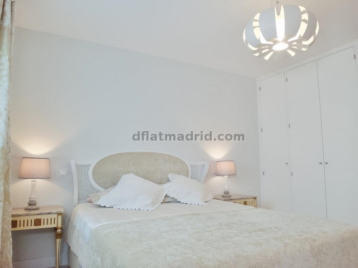 Apartamento Amplio en Aluche de 3 Dormitorios #1807 en Madrid