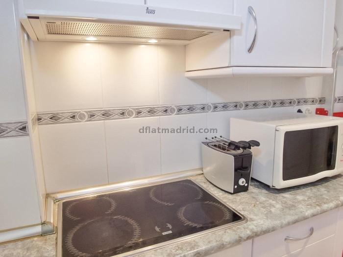 Apartamento Céntrico en Chamberi de 3 Dormitorios #1813 en Madrid