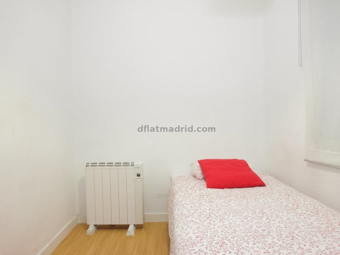 Apartamento Céntrico en Chamberi de 3 Dormitorios #1813 en Madrid