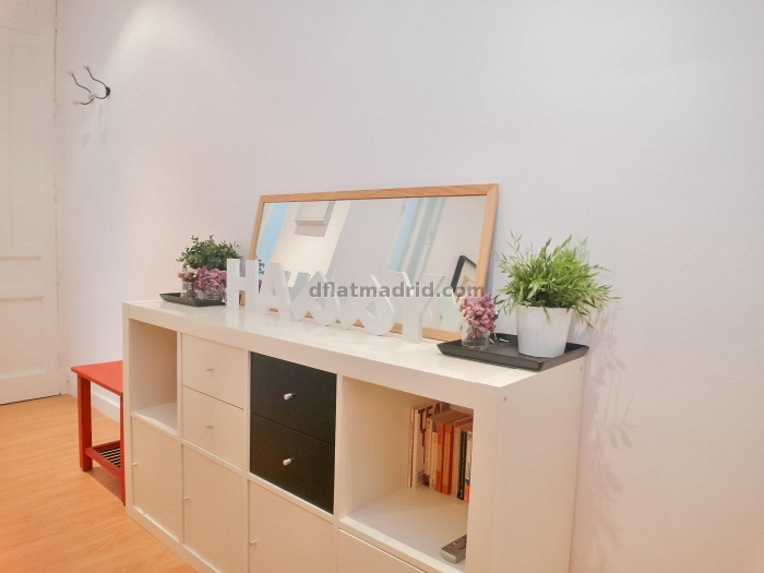 Apartamento Céntrico en Chamberi de 3 Dormitorios #1813 en Madrid