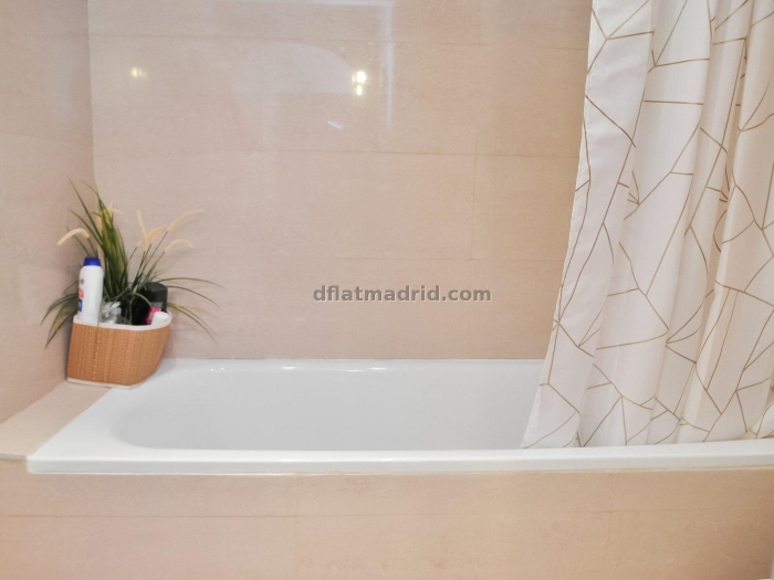 Spacious Apartment in Chamartin of 3 Bedrooms with terrace #1818 in Madrid