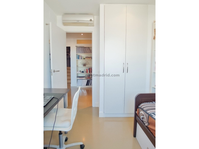 Apartamento Amplio en Chamartin de 3 Dormitorios con terraza #1818 en Madrid