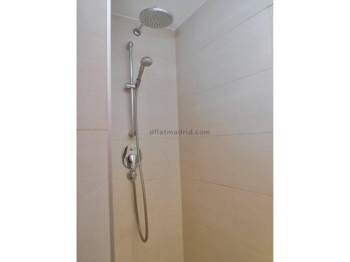 Spacious Apartment in Chamartin of 3 Bedrooms with terrace #1818 in Madrid