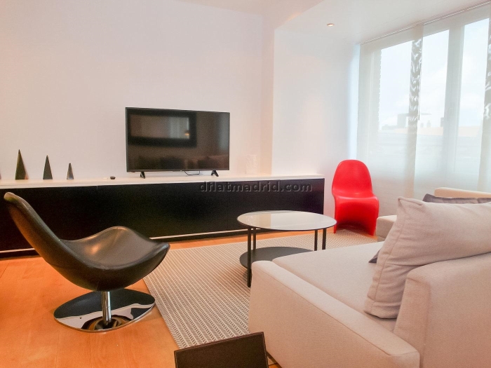Apartamento exterior cerca de la Castellana con vistas #360 en Madrid
