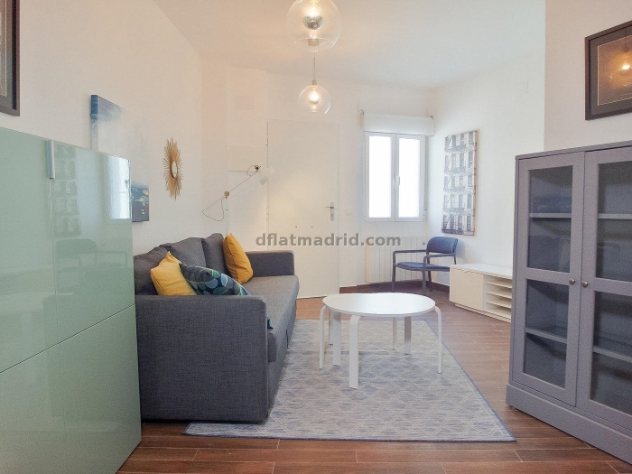 Apartamento Acogedor en Tetuan de 1 Dormitorio #1817 en Madrid