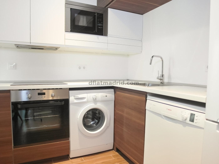 Apartamento Acogedor en Tetuan de 1 Dormitorio #1817 en Madrid