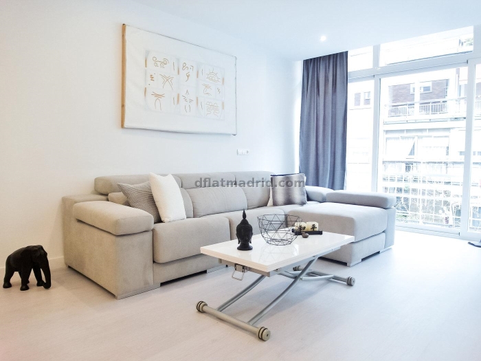 Apartamento Luminoso en Chamartin de 2 Dormitorios #1826 en Madrid