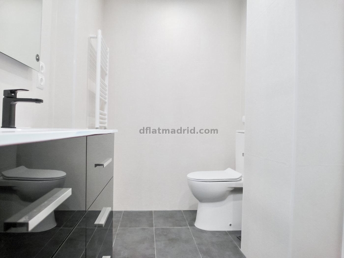 Apartamento Luminoso en Chamartin de 1 Dormitorio #1827 en Madrid