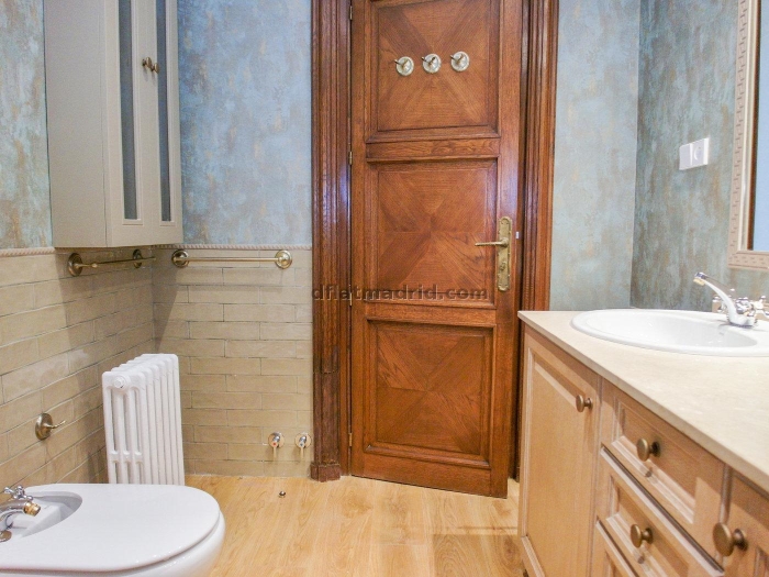 Apartamento Céntrico en Salamanca de 3 Dormitorios #1829 en Madrid