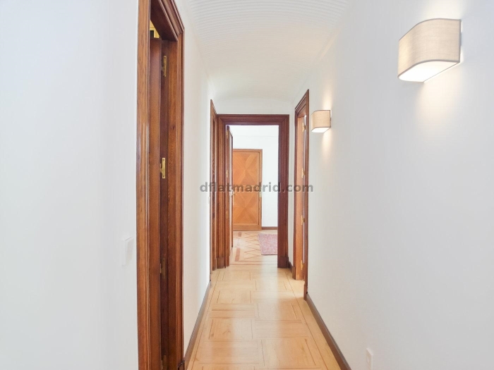 Central Apartment in Salamanca of 3 Bedrooms #1829 in Madrid