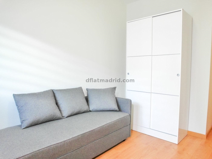 Spacious Apartment in Hortaleza of 3 Bedrooms #1830 in Madrid