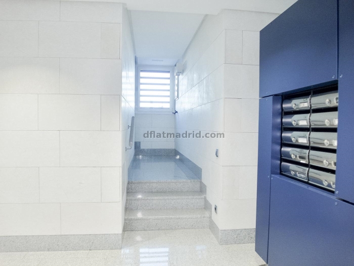 Spacious Apartment in Hortaleza of 3 Bedrooms #1830 in Madrid