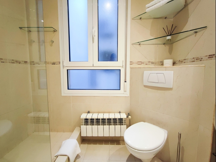 Apartment in Chamberi of 3 Bedrooms #1838 in Madrid