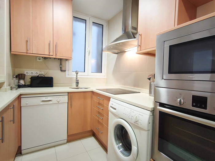 Apartamento Céntrico en Chamberi de 3 Dormitorios #1838 en Madrid